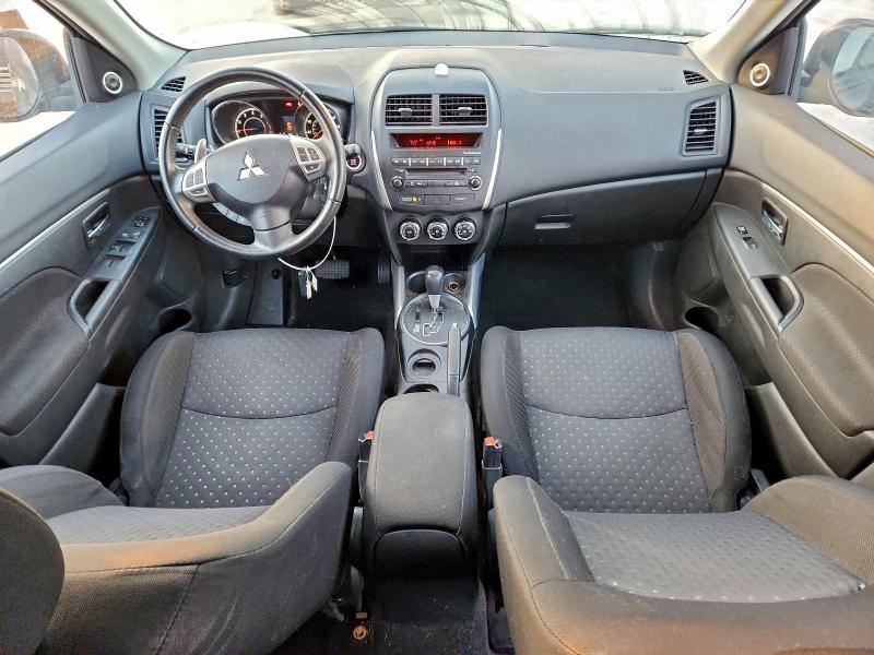 Photo 8 from auction – 2012 MITSUBISHI OUTLANDER with VIN JA4AP4AU7CZ009801