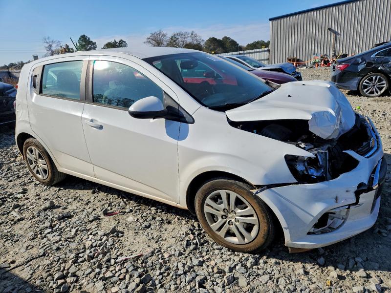 Photo 4 from auction – 2017 CHEVROLET SONIC with VIN 1G1JG6SH4H4167710