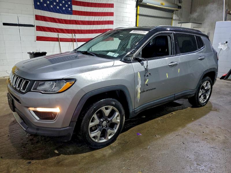 JEEP COMPASS 2017 with VIN 3C4NJDCB9HT636096 - Photo from auction