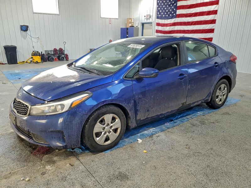 Photo 1 from auction – 2017 KIA FORTE LX with VIN 3KPFK4A70HE018833