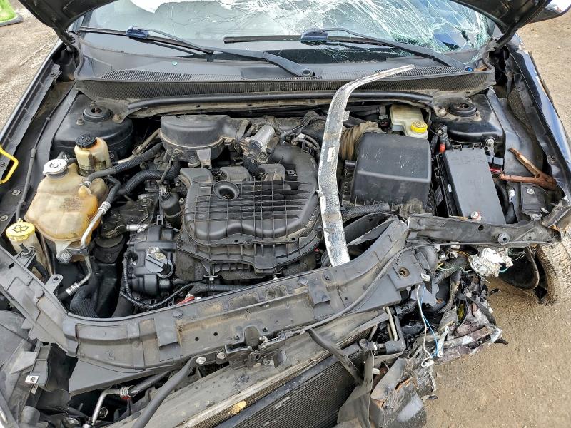 Photo 11 from auction – 2014 CHRYSLER 200 LIMITE with VIN 1C3BCBFG2EN156829