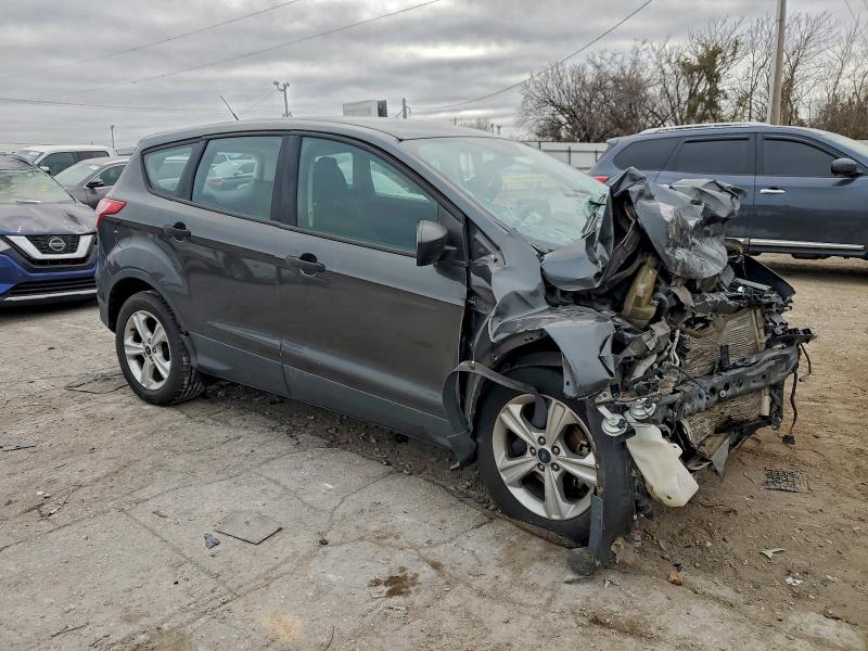 Foto 4 de la subasta – 2016 FORD ESCAPE S con VIN 1FMCU0F74GUB23336