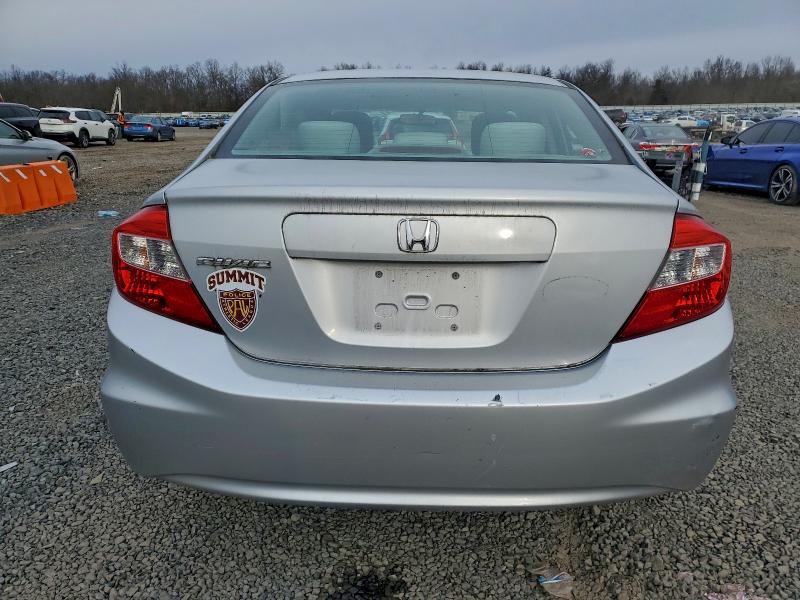 Photo 6 from auction – 2012 HONDA CIVIC LX with VIN 2HGFB2F59CH538510