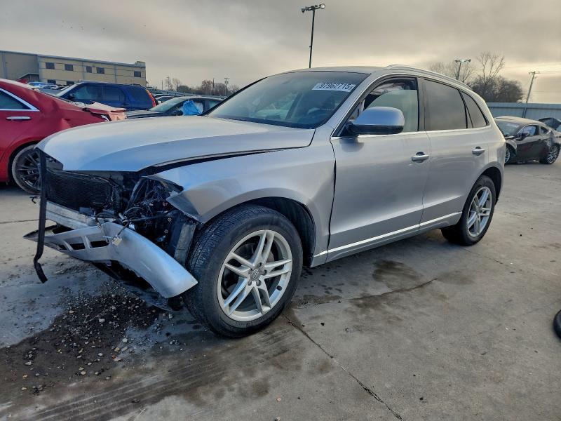 AUDI Q5 PREMIUM 2016 with VIN WA1L2AFP8GA066389 - Photo from auction