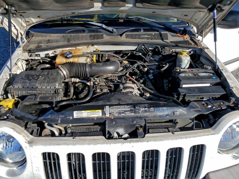 Photo 11 from auction – 2004 JEEP LIBERTY SP with VIN 1J4GL48K04W150884