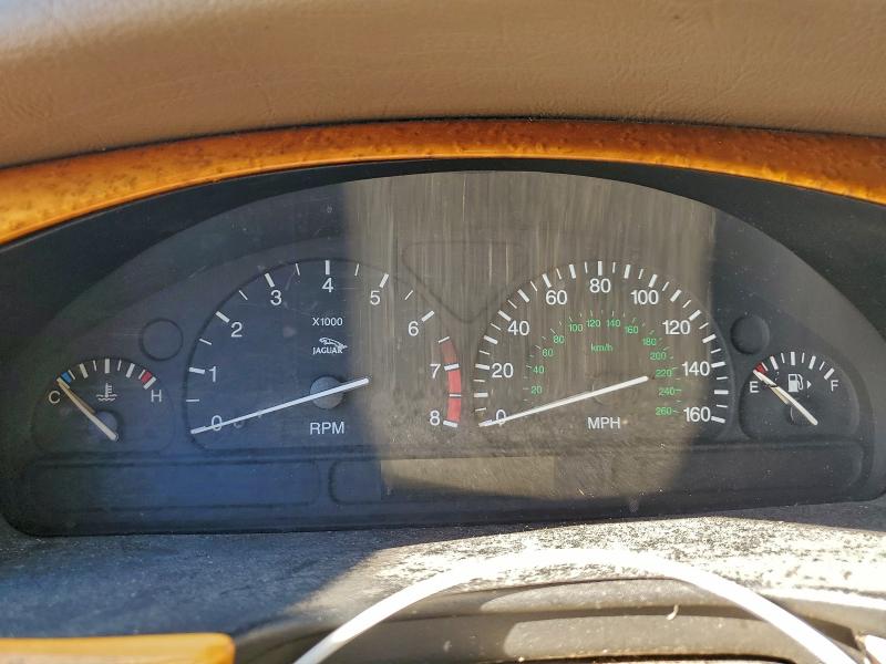 Photo 9 from auction – 2000 JAGUAR S-TYPE with VIN SAJDA01C6YFL26659
