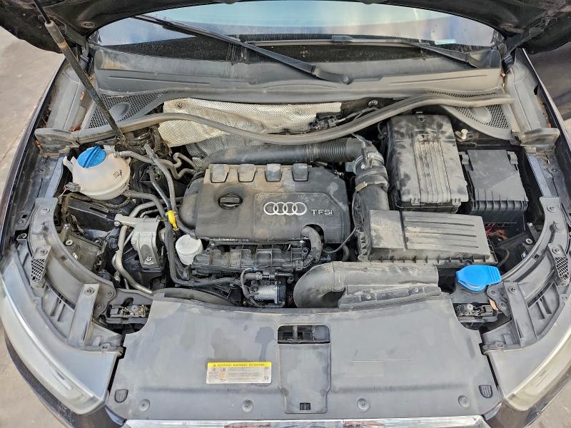 Photo 11 from auction – 2015 AUDI Q3 PREMIUM with VIN WA1BFCFS0FR004856
