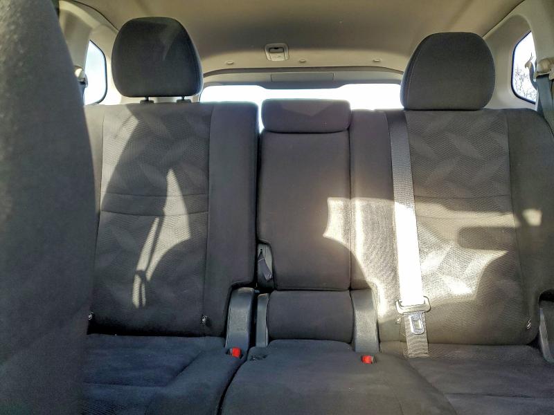 Photo 10 from auction – 2015 NISSAN ROGUE S with VIN KNMAT2MV8FP533453