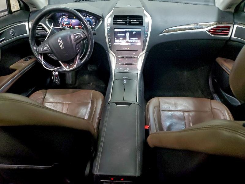 Photo 8 from auction – 2016 LINCOLN MKZ with VIN 3LN6L2JK0GR615425