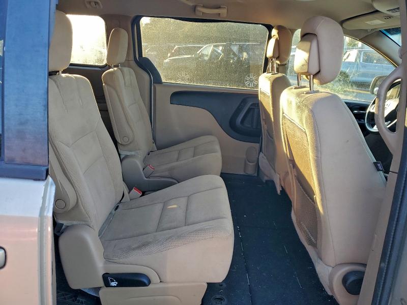 Photo 10 from auction – 2014 DODGE GRAND CARA with VIN 2C4RDGCG9ER406997