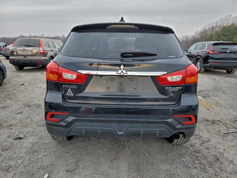 Photo 6 from auction – 2018 MITSUBISHI OUTLANDER with VIN JA4AR3AU8JU016268