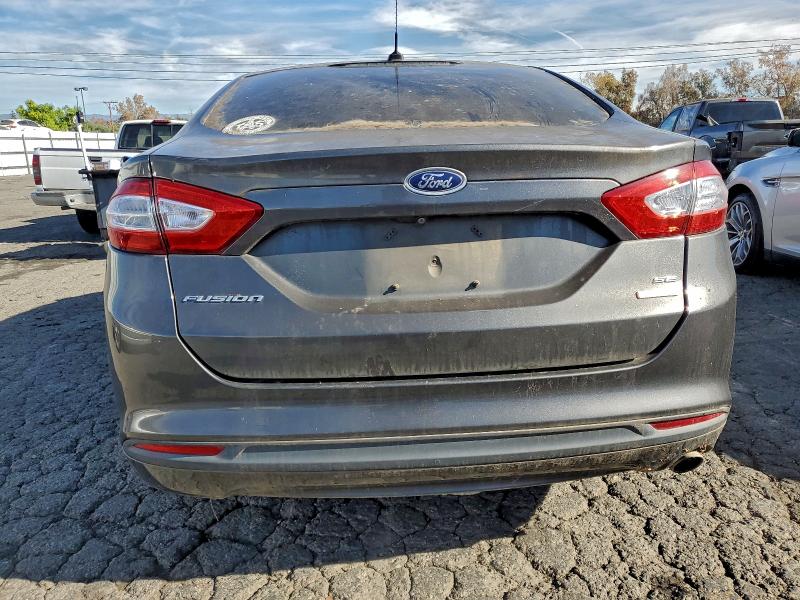 Photo 6 from auction – 2016 FORD FUSION SE with VIN 3FA6P0HD7GR331655