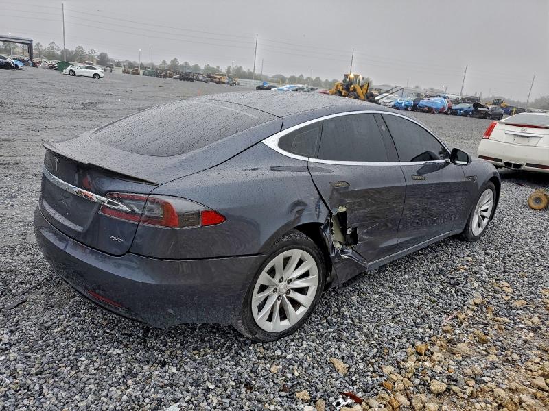 Photo 3 from auction – 2017 TESLA MODEL S with VIN 5YJSA1E25HF170423
