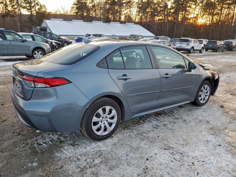 Photo 3 from auction – 2020 TOYOTA COROLLA LE with VIN 5YFEPRAE9LP077475