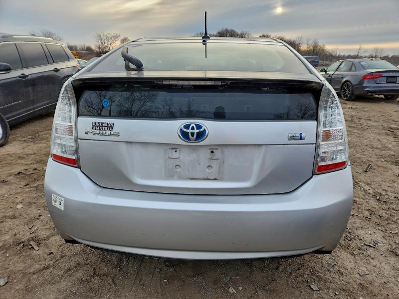 Photo 6 from auction – 2011 TOYOTA PRIUS with VIN JTDKN3DU8B0261694