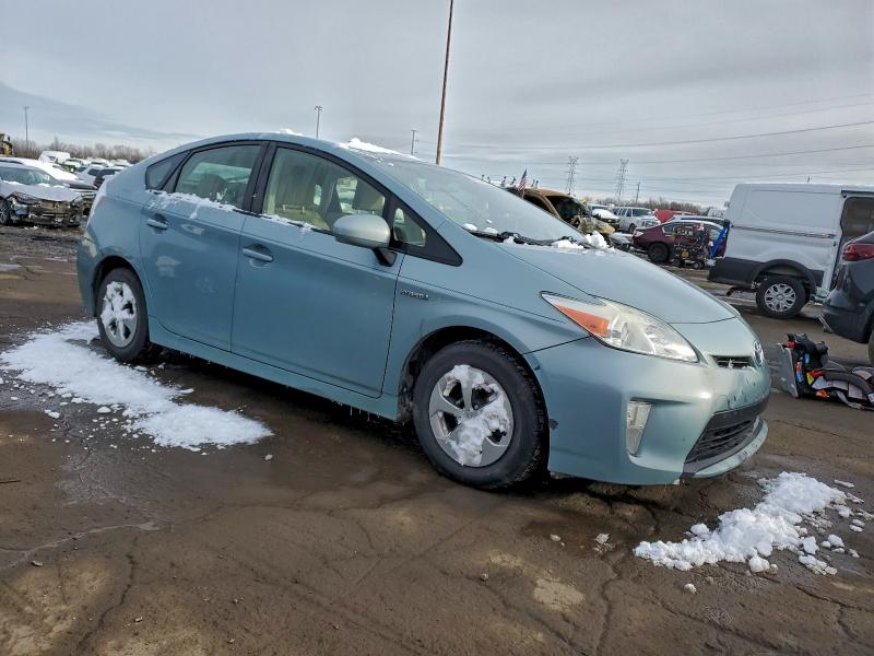 Photo 4 from auction – 2012 TOYOTA PRIUS with VIN JTDKN3DU0C5500448