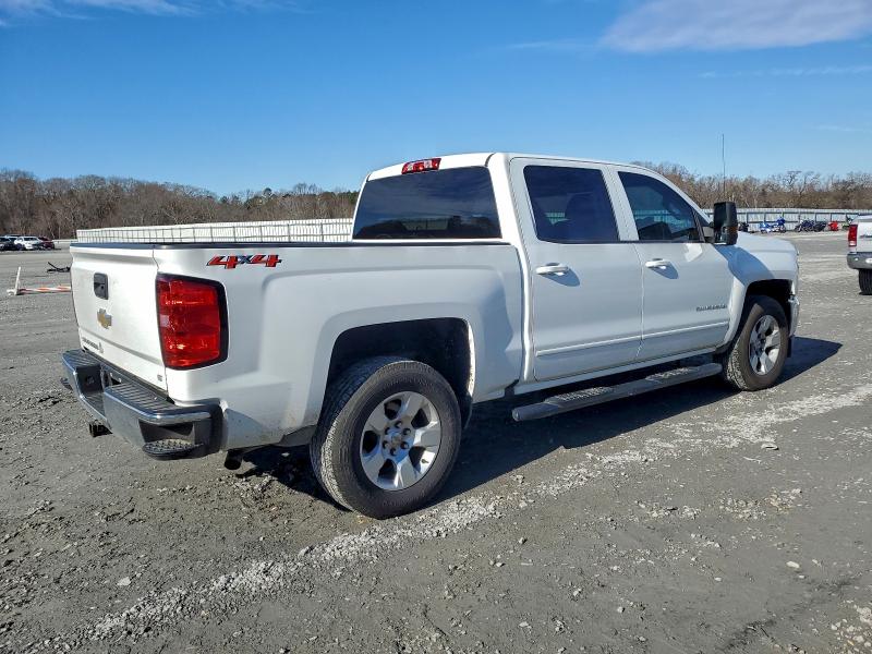 Photo 3 from auction – 2018 CHEVROLET SILVERADO with VIN 3GCUKREC9JG572233