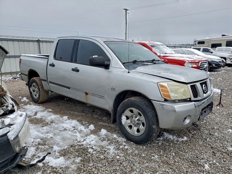 Photo 4 from auction – 2004 NISSAN TITAN with VIN 1N6AA07B74N569636