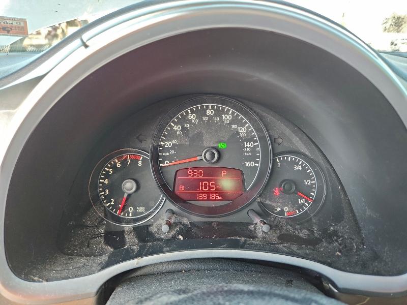 Photo 9 from auction – 2012 VOLKSWAGEN BEETLE with VIN 3VWJX7AT5CM661054