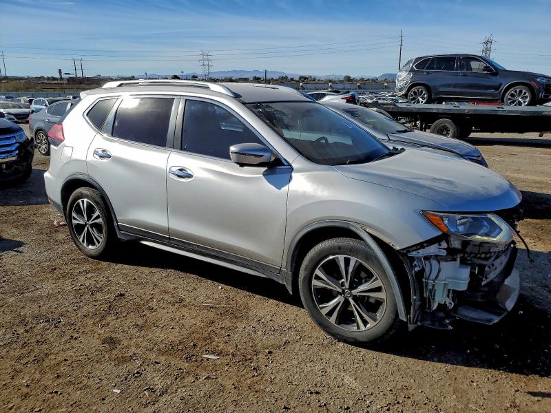Photo 4 from auction – 2019 NISSAN ROGUE S with VIN JN8AT2MT4KW252107