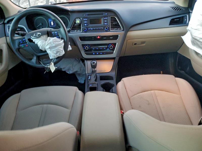 Photo 8 from auction – 2017 HYUNDAI SONATA SE with VIN 5NPE24AF9HH578722