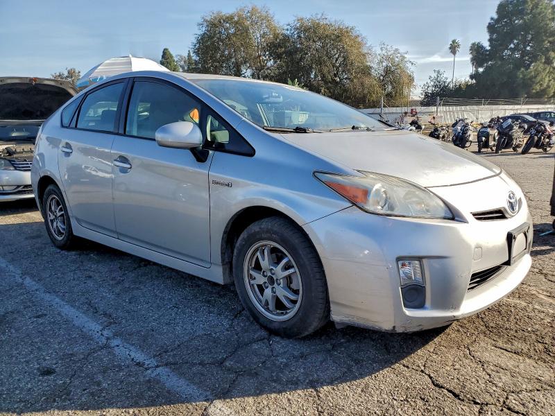Photo 4 from auction – 2010 TOYOTA PRIUS with VIN JTDKN3DU7A5200208
