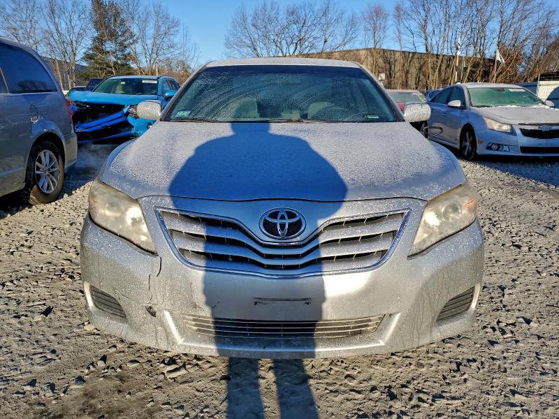 Photo 5 from auction – 2011 TOYOTA CAMRY BASE with VIN 4T4BF3EK9BR117107