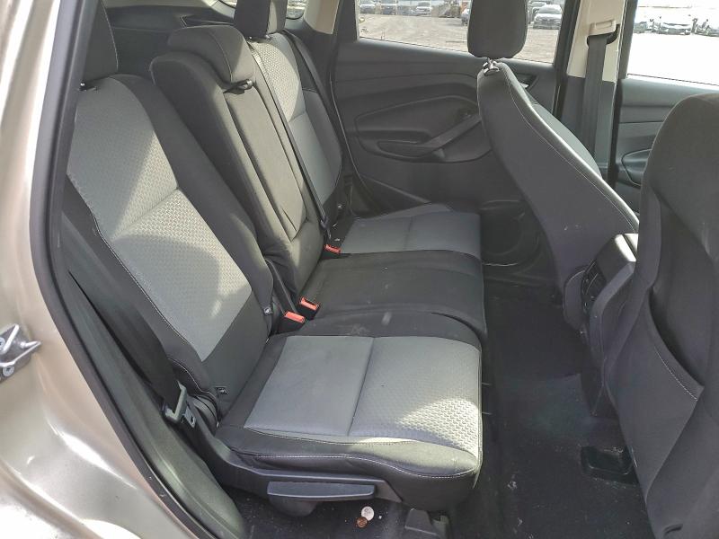 Photo 11 from auction – 2017 FORD ESCAPE SE with VIN 1FMCU9GD7HUB49312
