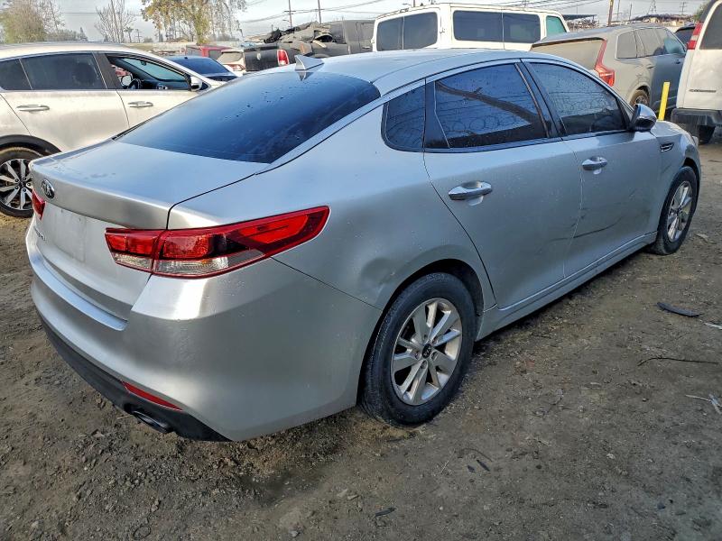 Photo 3 from auction – 2016 KIA OPTIMA LX with VIN 5XXGT4L31GG088245
