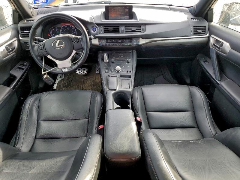 Photo 8 from auction – 2014 LEXUS CT 200 with VIN JTHKD5BH8E2204620
