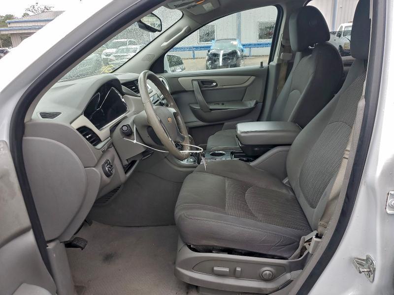 Photo 7 from auction – 2016 CHEVROLET TRAVERSE L with VIN 1GNKRHKD6GJ291211