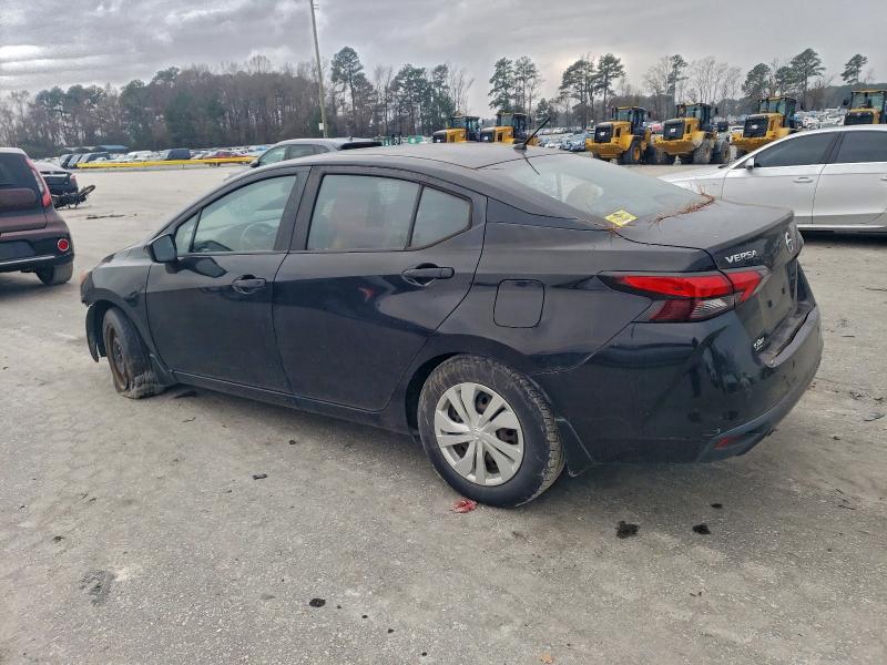 Photo 2 from auction – 2020 NISSAN VERSA with VIN 3N1CN8DV2LL863072