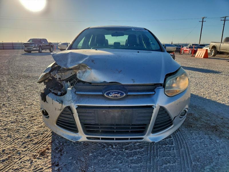 Photo 5 from auction – 2014 FORD FOCUS SE with VIN 1FADP3F28EL151381