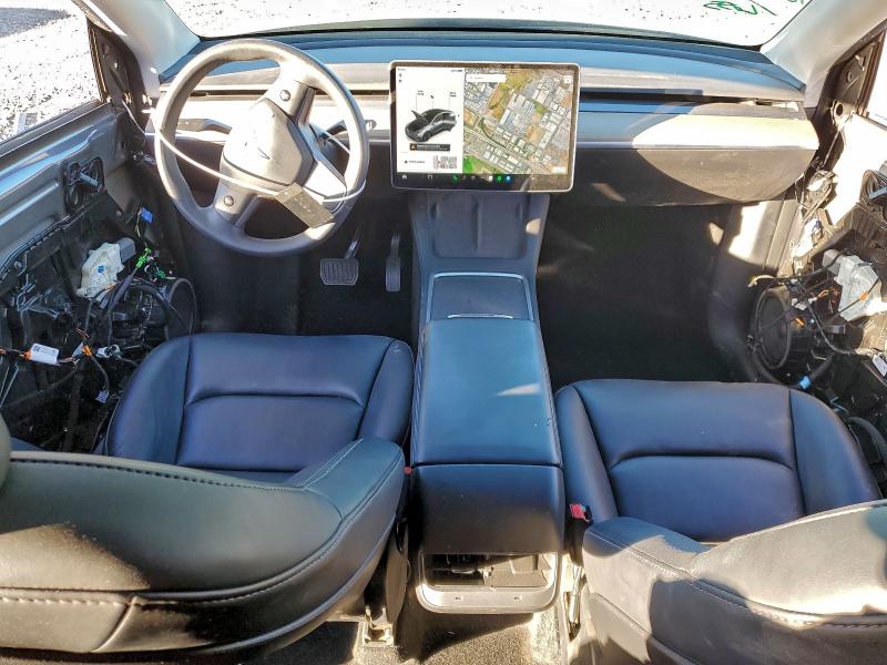Photo 8 from auction – 2022 TESLA MODEL Y with VIN 7SAYGDEE9NF343301