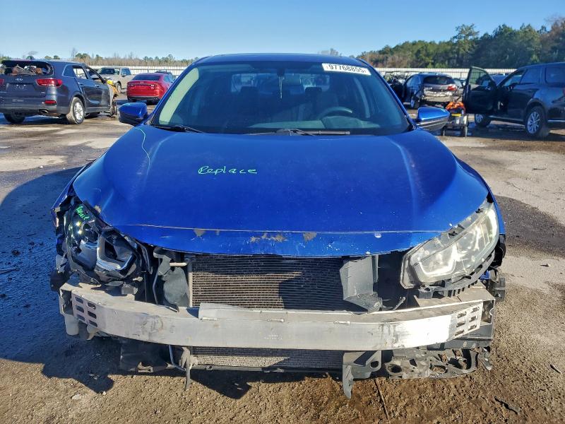 Photo 5 from auction – 2016 HONDA CIVIC with VIN 19XFC2F71GE041997