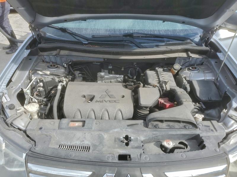 Photo 12 from auction – 2014 MITSUBISHI OUTLANDER with VIN JA4AD2A32EZ000768