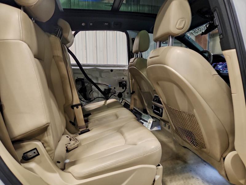 Photo 11 from auction – 2018 AUDI Q7 PREMIUM with VIN WA1LHAF70JD021435