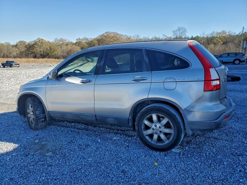 Photo 2 from auction – 2007 HONDA CR-V with VIN JHLRE38747C077901