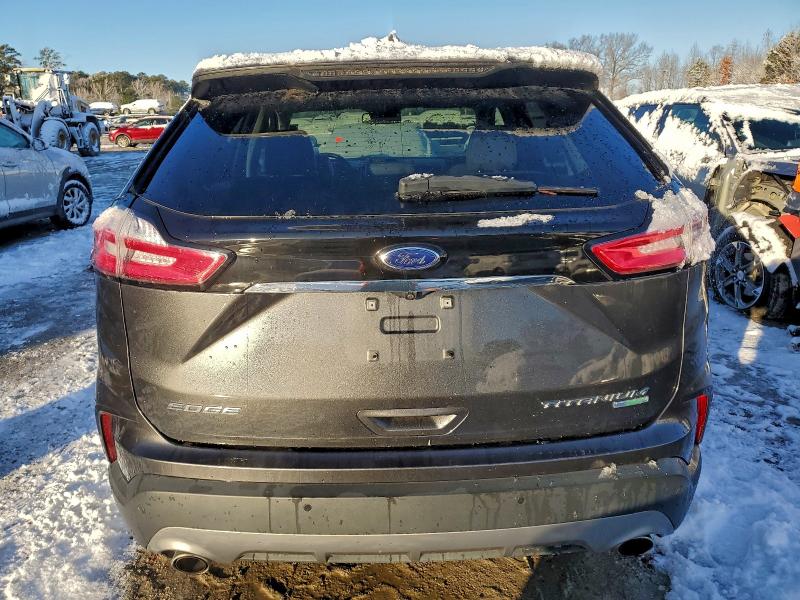 Photo 6 from auction – 2020 FORD EDGE TITAN with VIN 2FMPK3K9XLBB38357