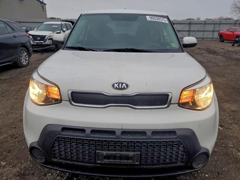 Photo 5 from auction – 2016 KIA SOUL with VIN KNDJN2A27G7363740