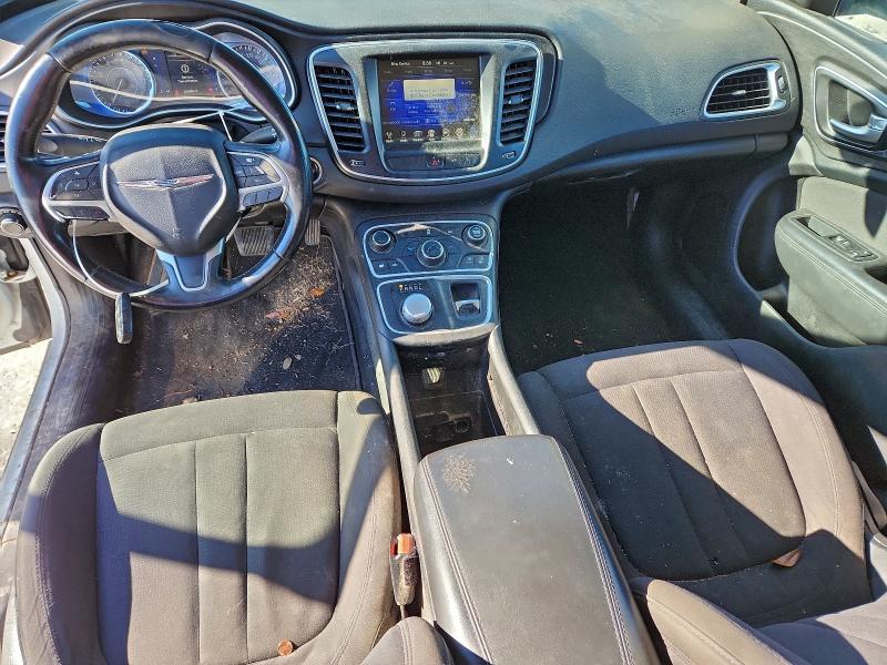 Photo 8 from auction – 2015 CHRYSLER 200 LIMITE with VIN 1C3CCCAB0FN726396