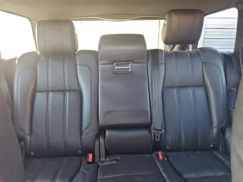 Photo 10 from auction – 2017 LAND ROVER RANGE ROVE with VIN SALGS2FV0HA361699