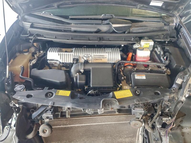 Photo 11 from auction – 2014 TOYOTA PRIUS with VIN JTDKN3DU4E0358430