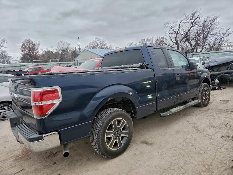Photo 3 from auction – 2010 FORD F150 SUPER with VIN 1FTEX1C81AKC00044