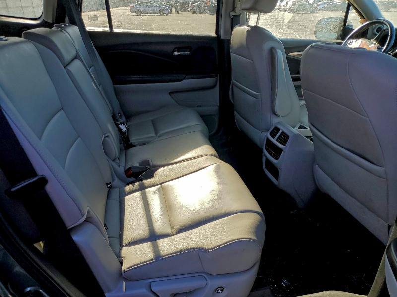 Photo 11 from auction – 2017 HONDA PILOT EXL with VIN 5FNYF6H55HB075813