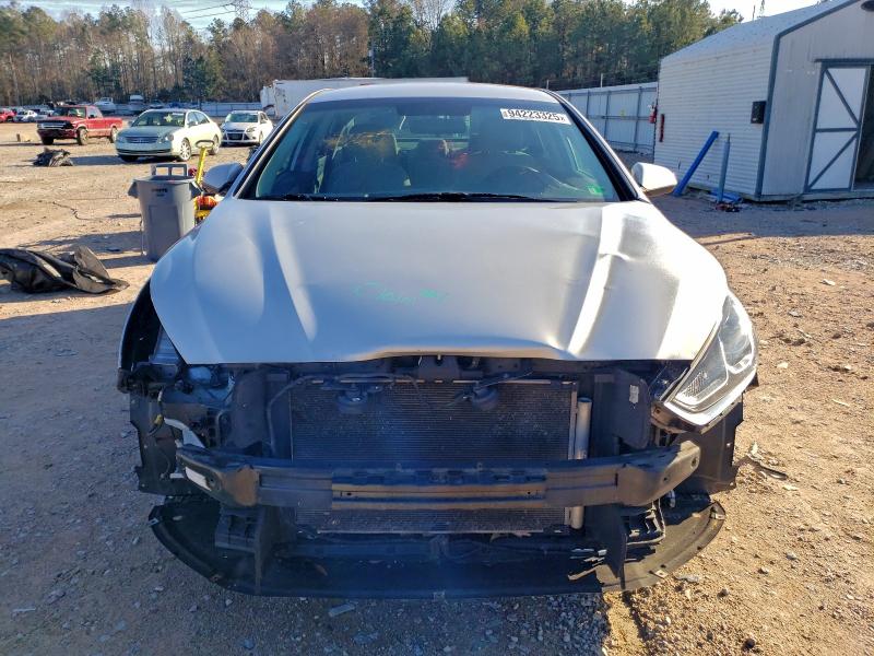 Photo 5 from auction – 2019 HYUNDAI SONATA SE with VIN 5NPE24AF3KH798686