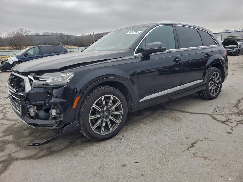 AUDI Q7 PRESTIG 2017 with VIN WA1VAAF76HD012438 - Photo from auction