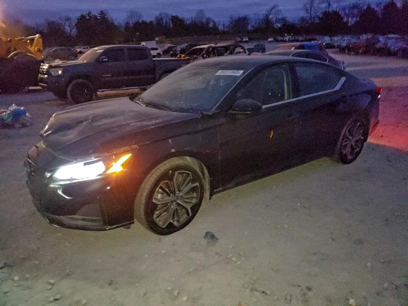 NISSAN ALTIMA SR 2023 with VIN 1N4BL4CV5PN338219 - Photo from auction