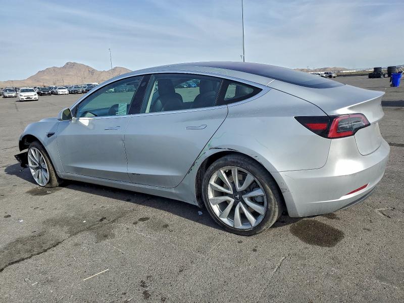 Photo 2 from auction – 2018 TESLA MODEL 3 with VIN 5YJ3E1EA2JF017858