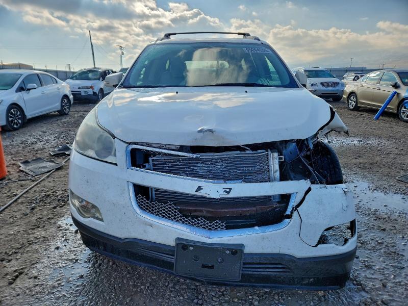 Photo 5 from auction – 2011 CHEVROLET TRAVERSE L with VIN 1GNKVLED3BJ256922